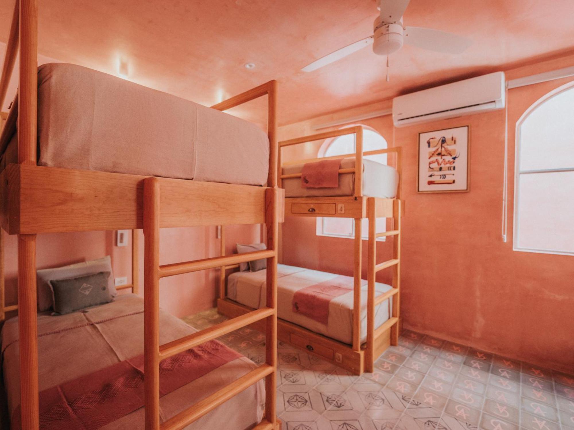Casa Amate 61 Boutique Hostel ميريدا المظهر الخارجي الصورة