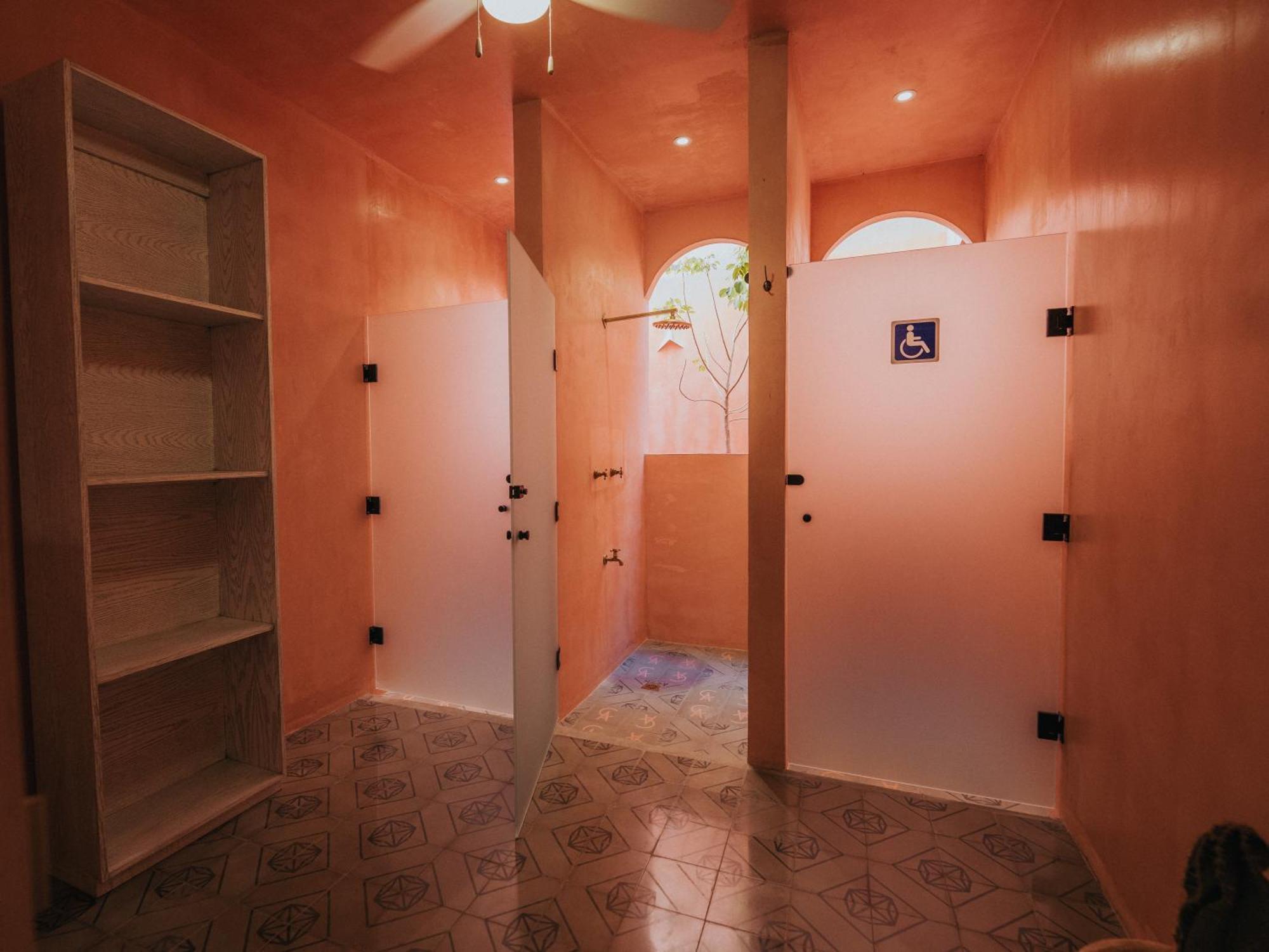 Casa Amate 61 Boutique Hostel ميريدا المظهر الخارجي الصورة